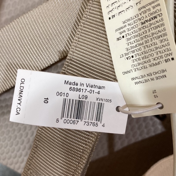 🏖NWT Old Navy Sandals Size 10🏖 - Picture 3 of 4